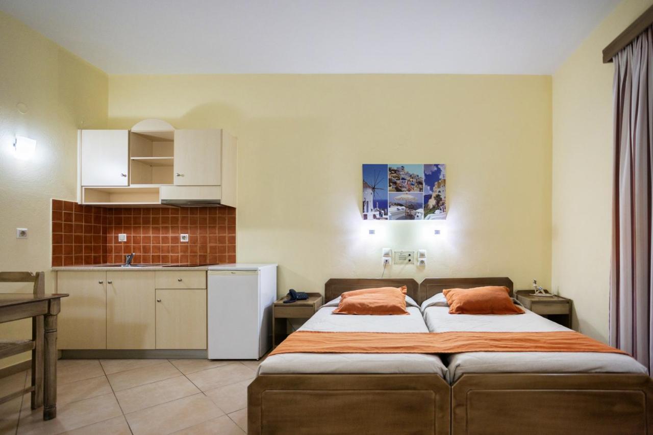 Daisy Hotel Apartments Rethymno  ภายนอก รูปภาพ