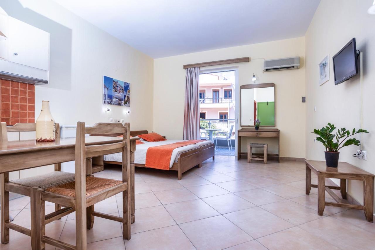 Daisy Hotel Apartments Rethymno  ภายนอก รูปภาพ